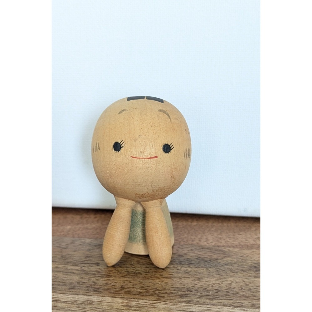 Pair Vintage Japanese Kokeshi Dolls Signed Hand Painted Wood Cute 2.5"Boy Girl - Picture 7 of 13